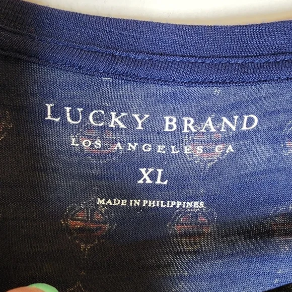 NWT Lucky Brand Persian Carpet Scoop Neck Short Sleeve Tee Shirt Navy XL - Picture 3 of 16